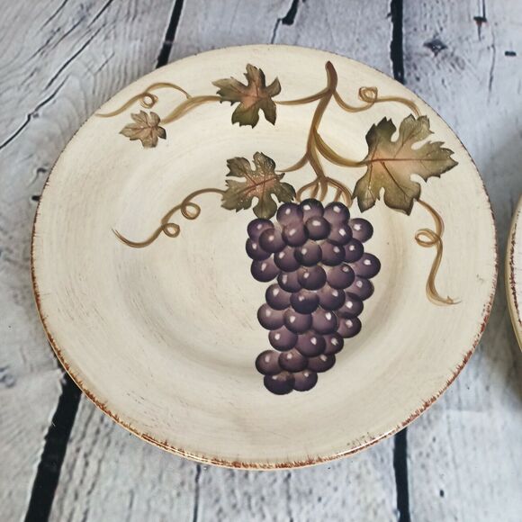 Z Gallerie Purple Grapes Plates 8" Set of 2 – Rustic Vineyard Decor - Picture 3 of 11